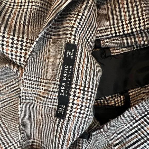 Zara pants, I only wear some times - Picture 2 of 2